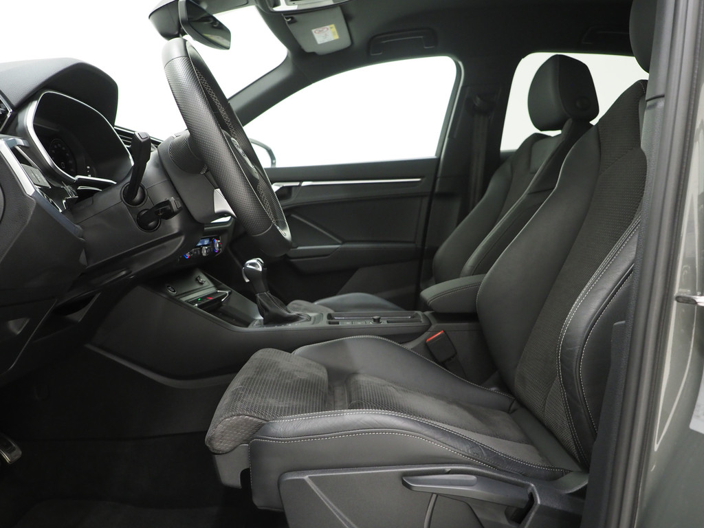 Audi Q3 Sportback 45 TFSI e S-Line Edition Black 15