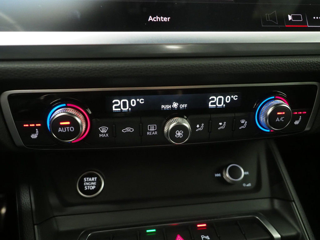 Audi Q3 Sportback 45 TFSI e S-Line Edition Black 31