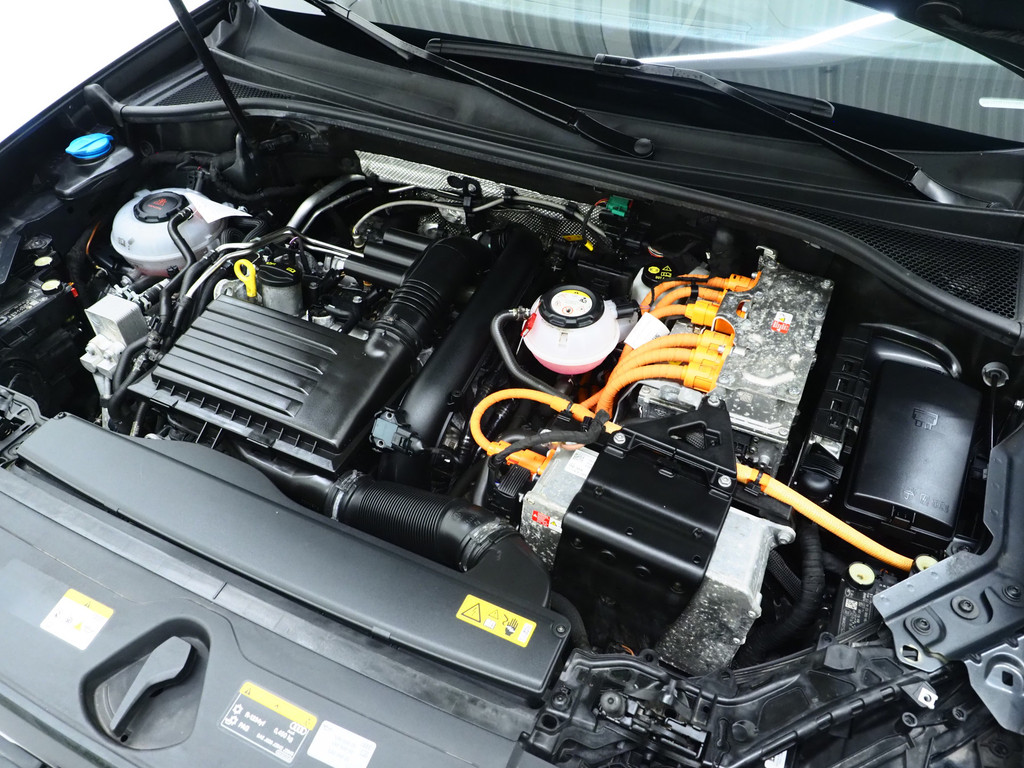 Audi Q3 Sportback 45 TFSI e S-Line Edition Black 6