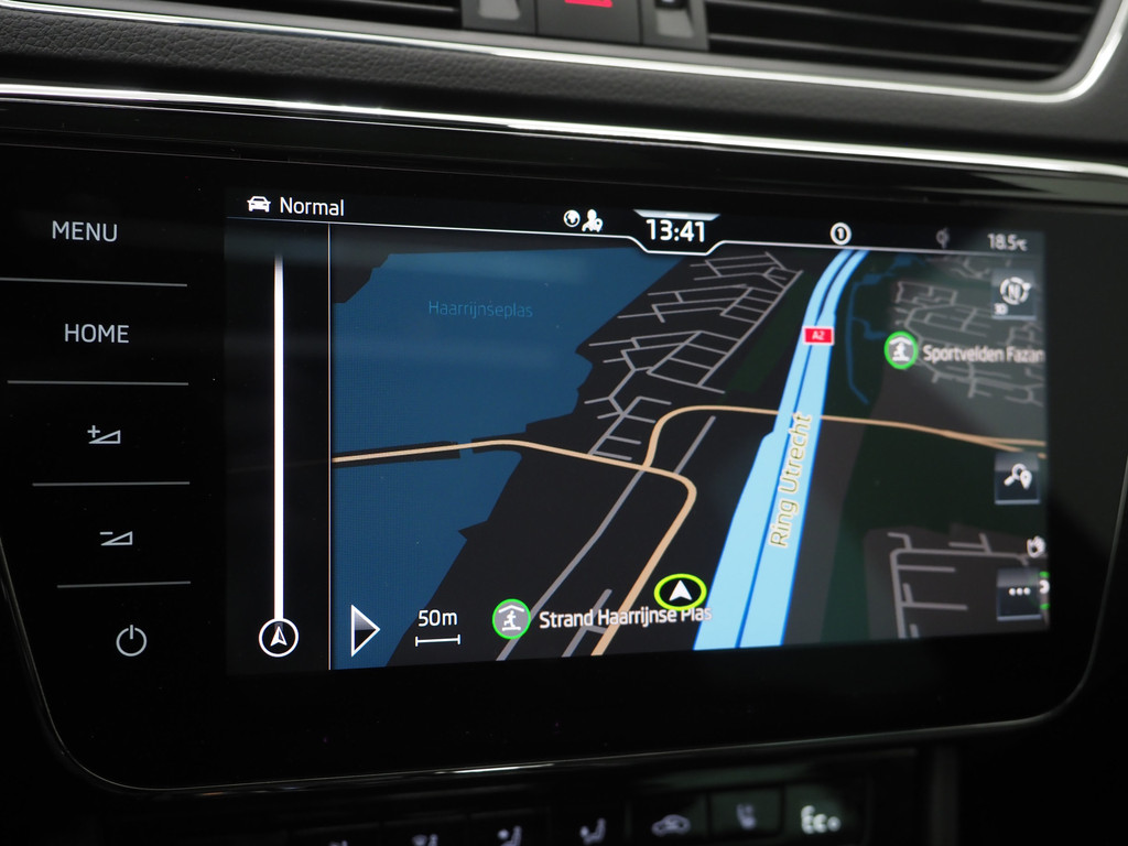 Škoda Superb Combi 1.4 TSI iV Laurin & Klement 73