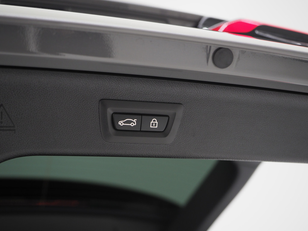 BMW 5 Serie Touring 530e xDrive 44