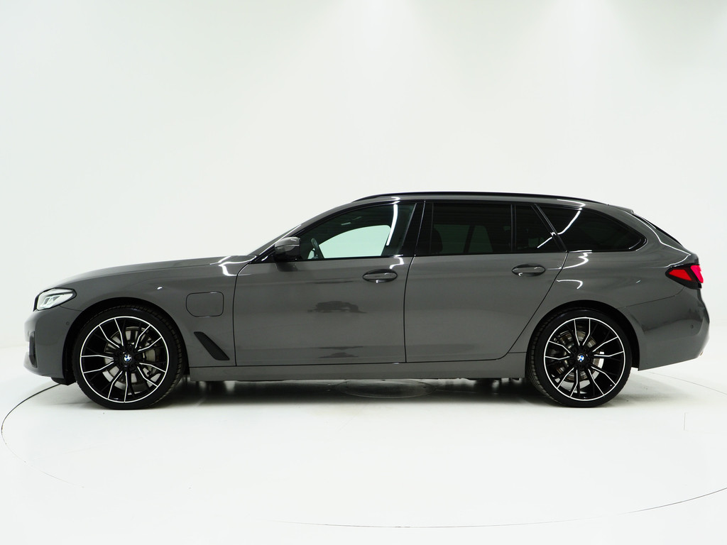 BMW 5 Serie Touring 530e xDrive 46
