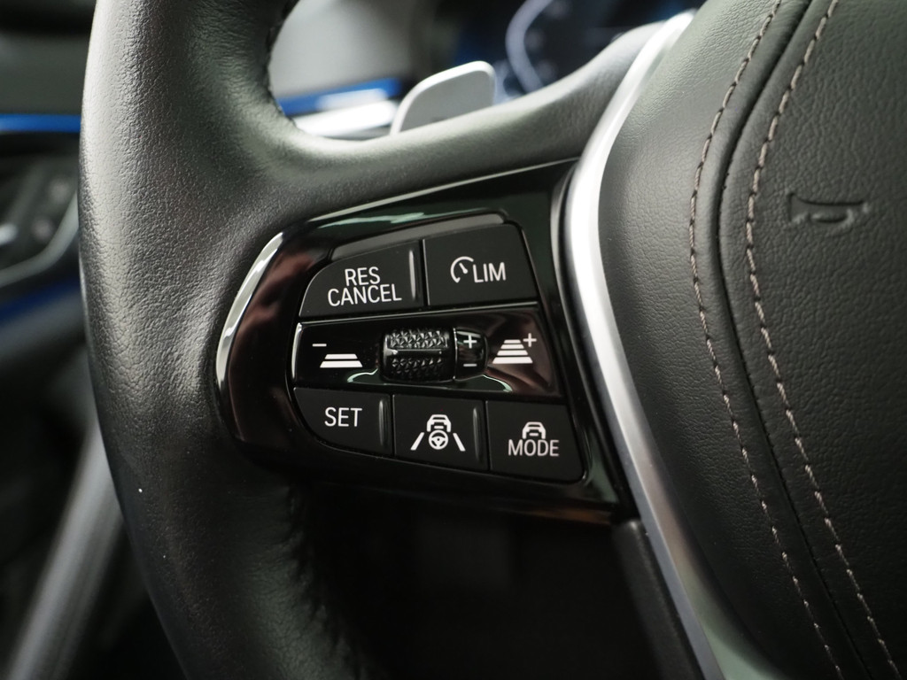 BMW 5 Serie Touring 530e xDrive 71