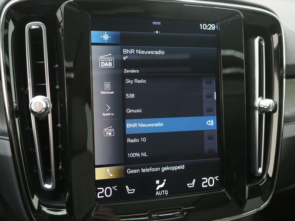 Volvo XC40 1.5 T5 Plug-in hybrid Ultimate Dark 76