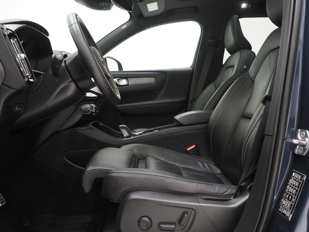 Volvo XC40 1.5 T5 Recharge R-Design 63
