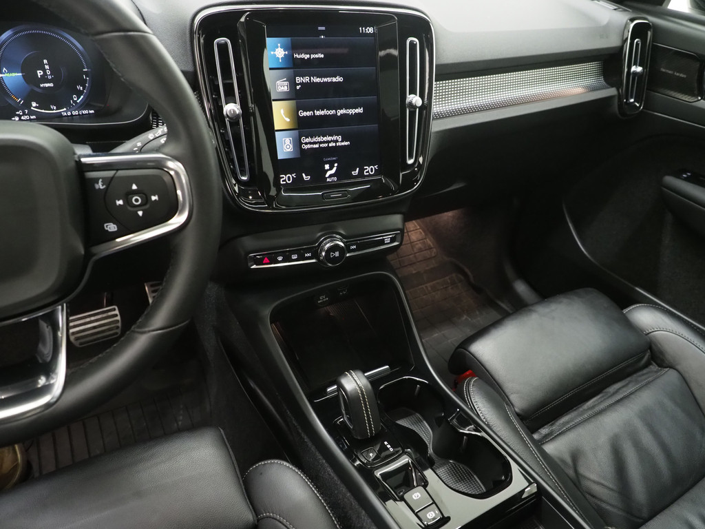 Volvo XC40 1.5 T5 Recharge R-Design 84