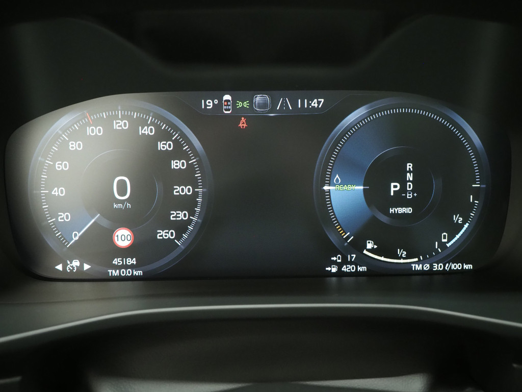 Volvo XC40 1.5 T5 Plug-in hybrid Ultimate Dark 28