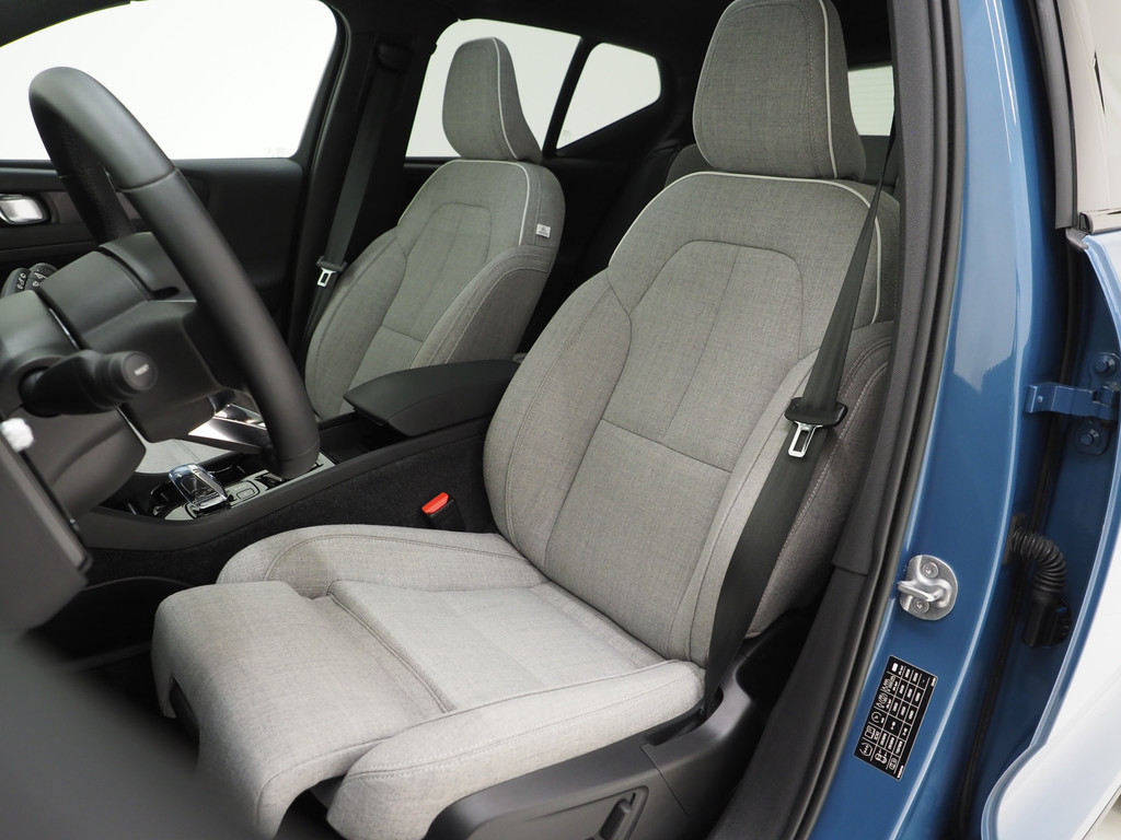 Volvo XC40 1.5 T5 Plug-in hybrid Ultimate Dark 51