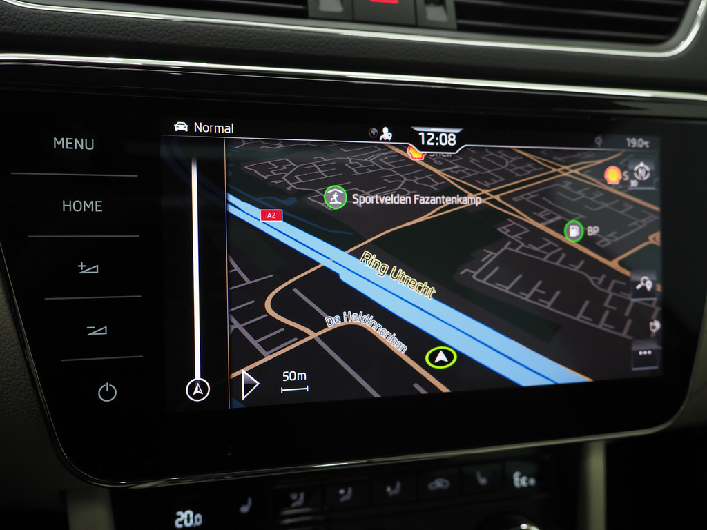 Škoda Superb Combi 1.4 TSI iV Style 30