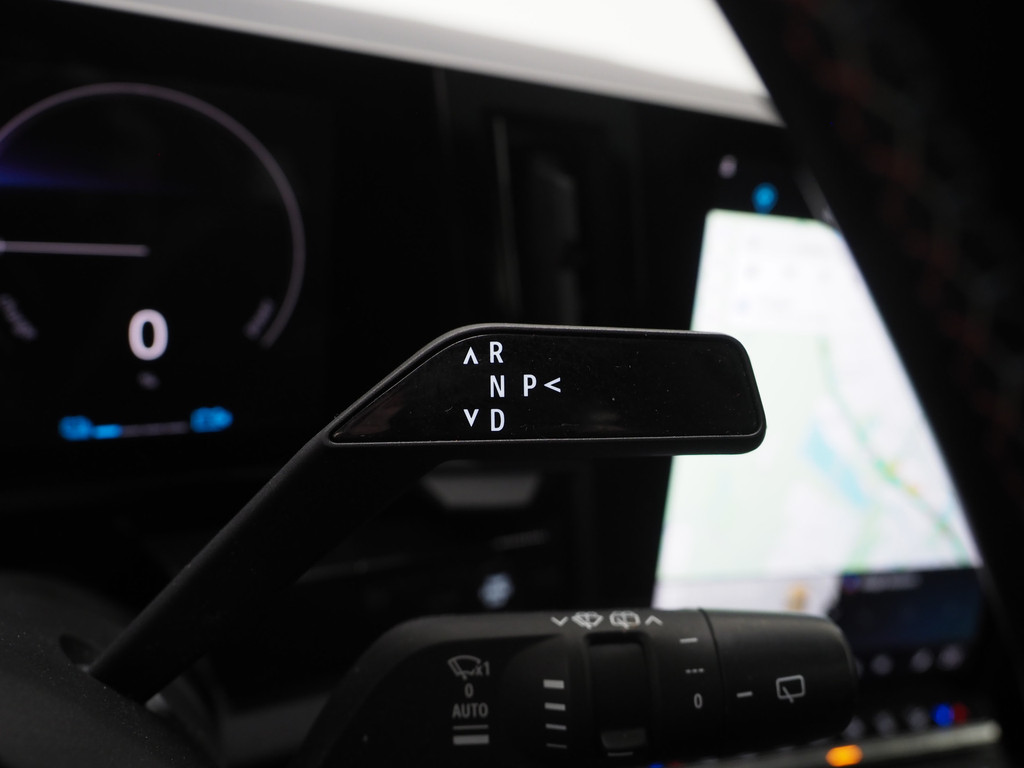 Renault Austral 1.2 E-Tech full hybrid 200 iconic esprit Alpine 26