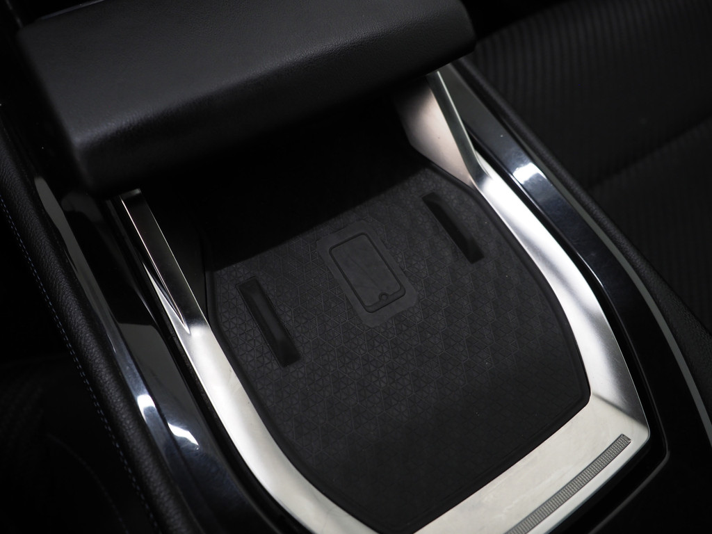 Renault Austral 1.2 E-Tech full hybrid 200 iconic esprit Alpine 84