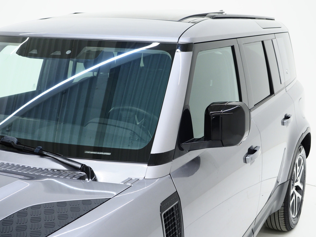 Land Rover Defender 110 2.0 P400e 55