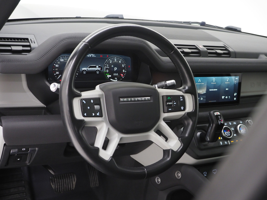 Land Rover Defender 110 2.0 P400e 60