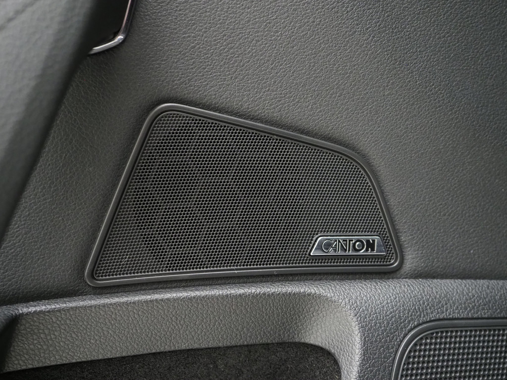 Škoda Superb Combi 1.4 TSI iV Laurin & Klement 18