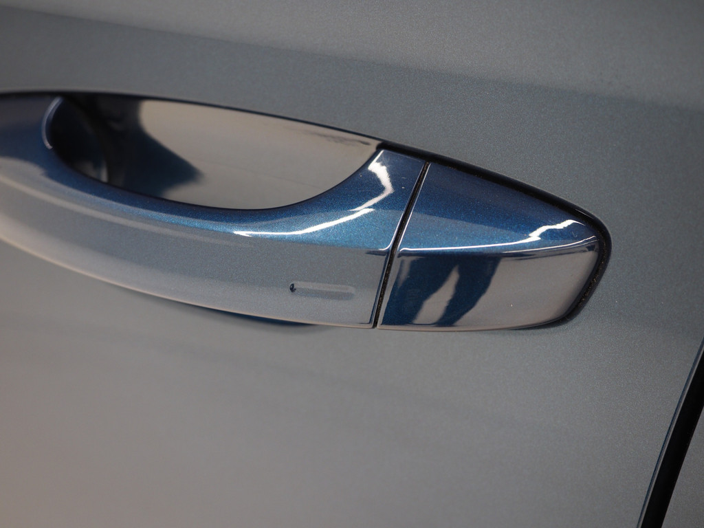 Škoda Superb Combi 1.4 TSI iV Laurin & Klement 56