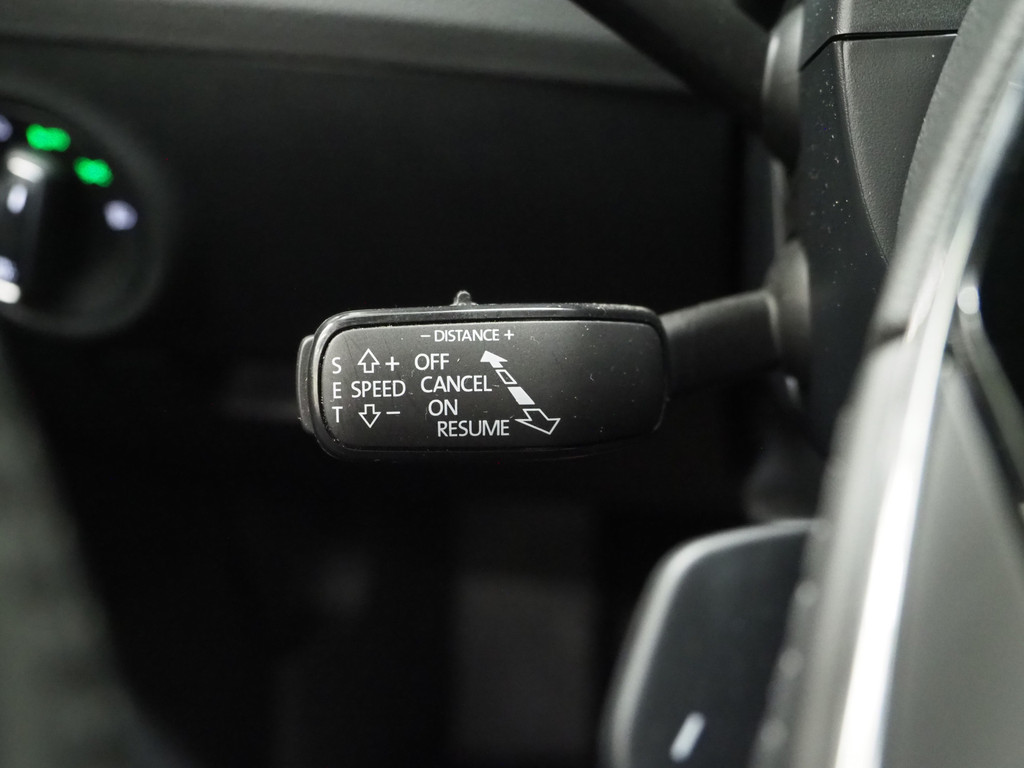 Škoda Superb Combi 1.4 TSI iV Laurin & Klement 64