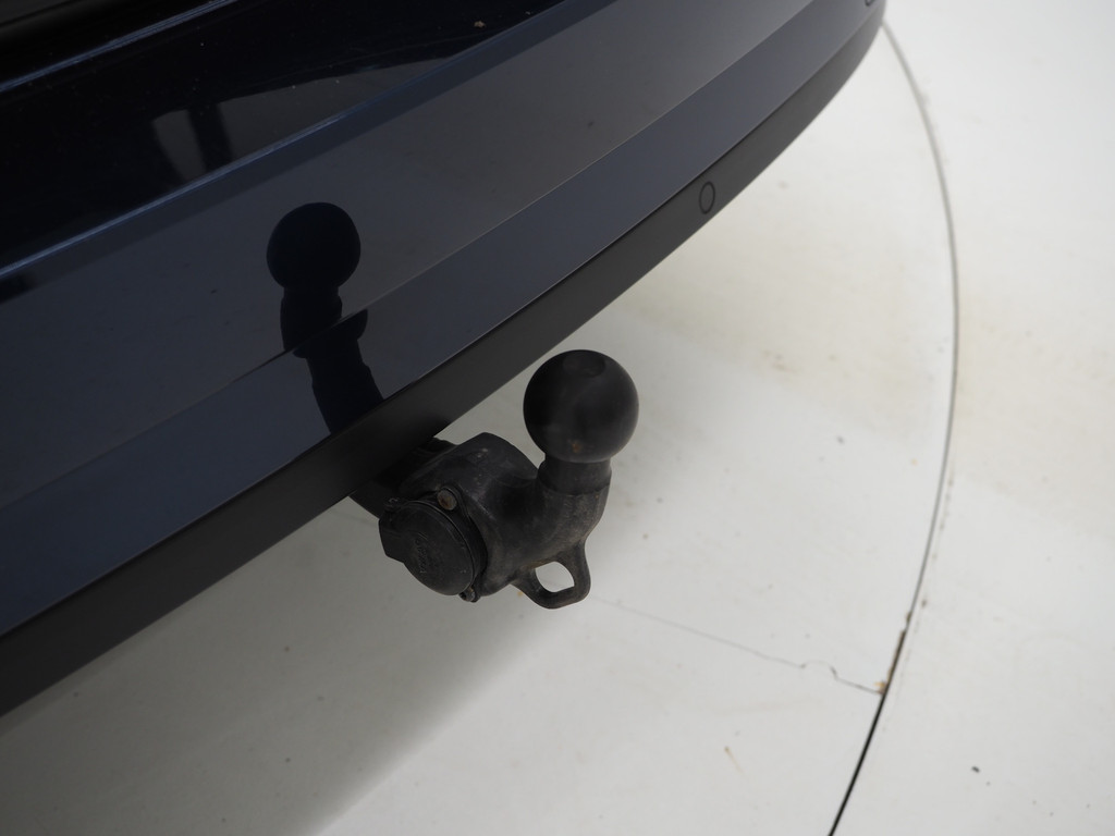 Škoda Superb Combi 1.4 TSI iV Laurin & Klement 83