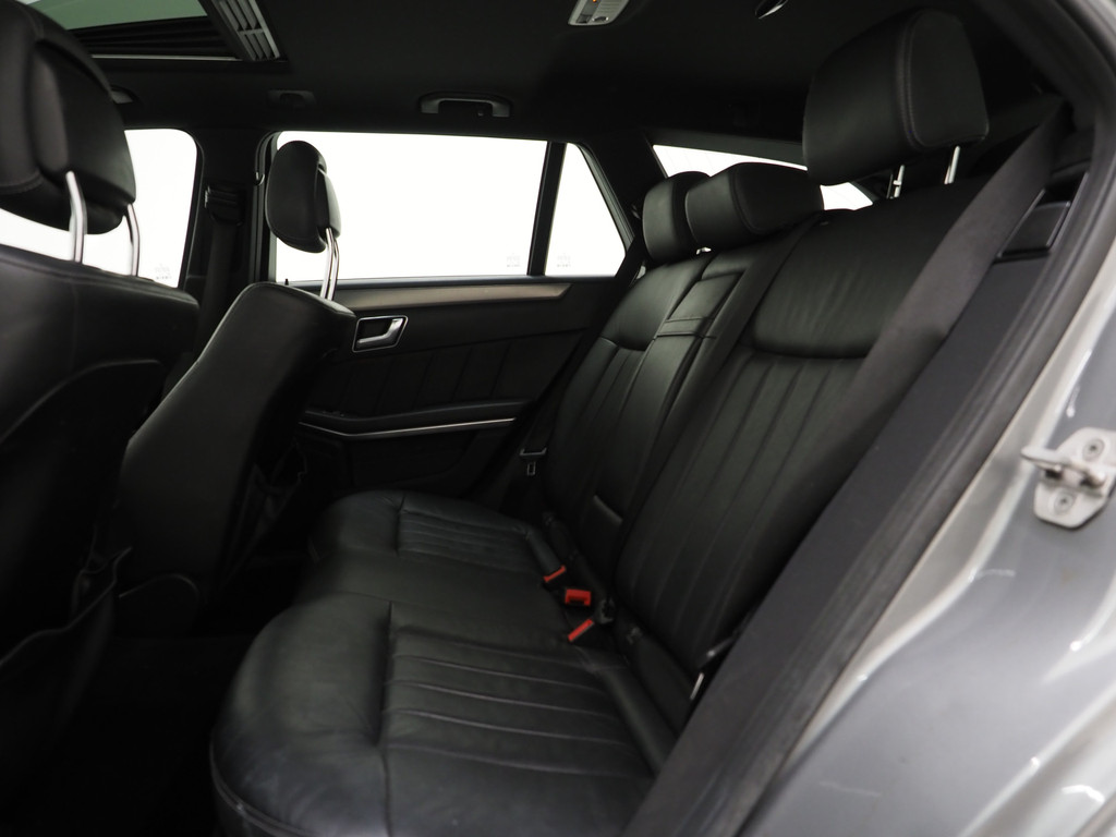 Mercedes-Benz E-Klasse Estate 250 CDI Prestige Avantgarde 38