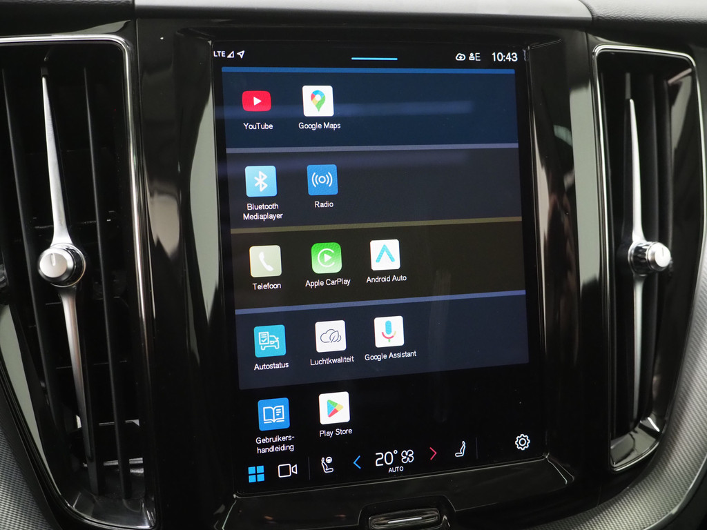 Volvo XC60 2.0 T6 Plug-in Hybrid AWD Plus Dark Long Range 30