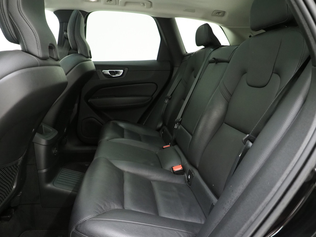 Volvo XC60 2.0 T6 Plug-in Hybrid AWD Plus Dark Long Range 78