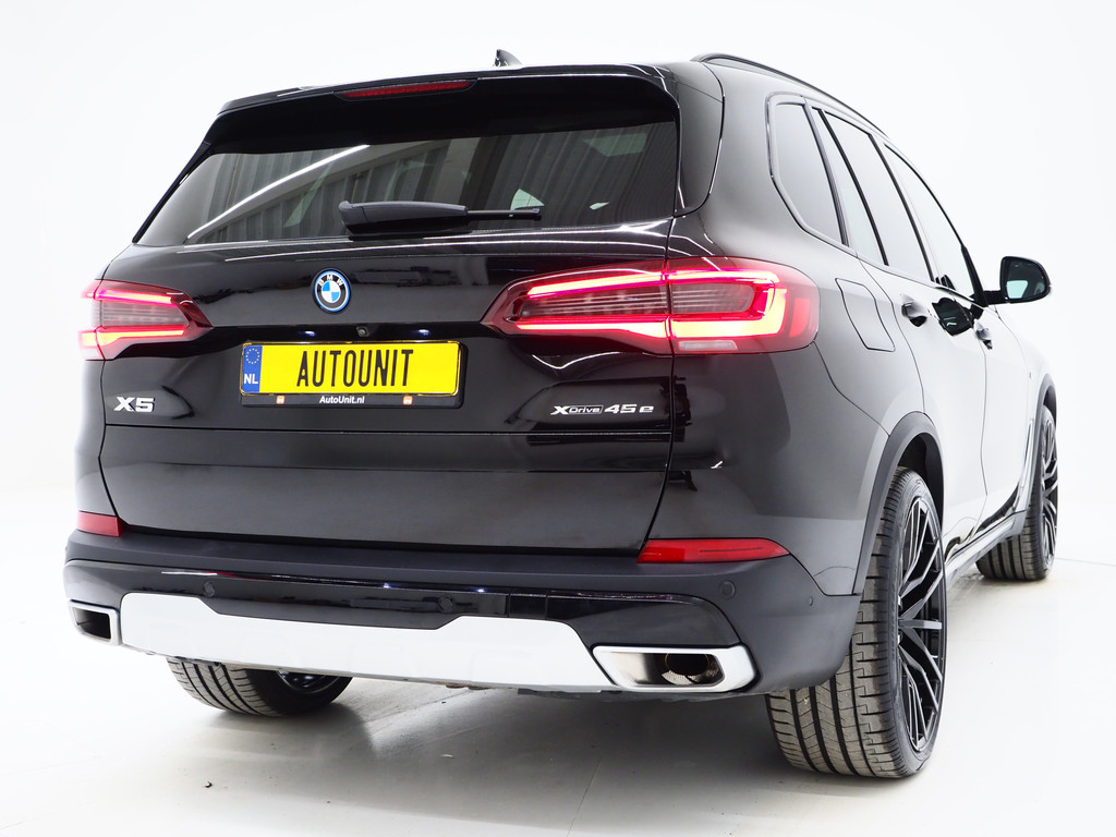 BMW X5 xDrive45e High Executive 8
