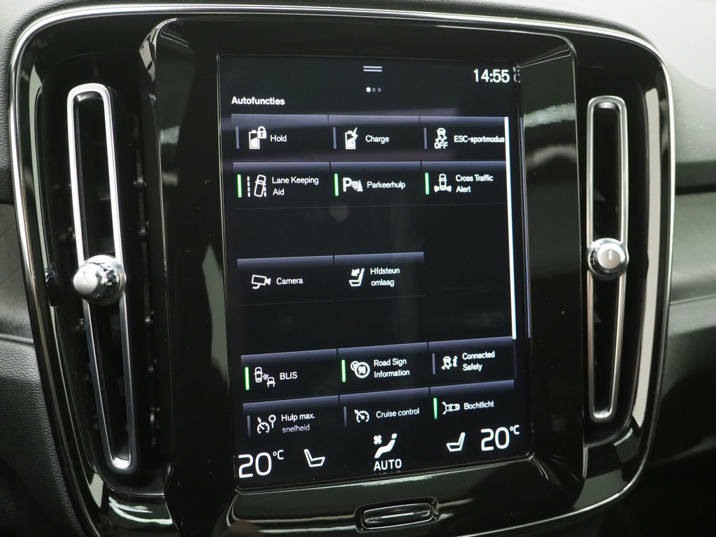 Volvo XC40 1.5 T5 Plug-in hybrid Ultimate Dark 34