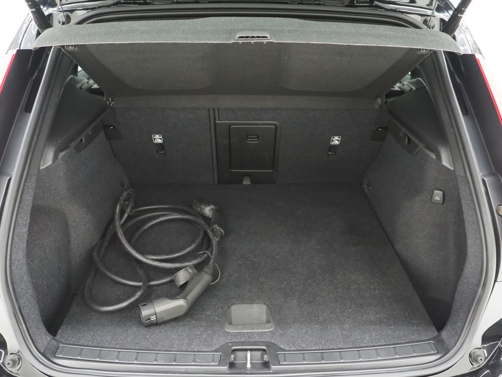 Volvo XC40 1.5 T5 Plug-in hybrid Ultimate Dark 42