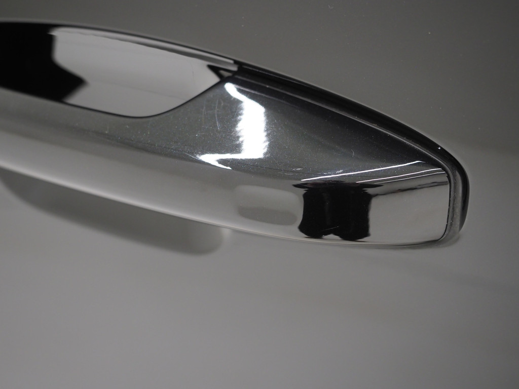 Volvo XC40 1.5 T5 Plug-in hybrid Ultimate Dark 58