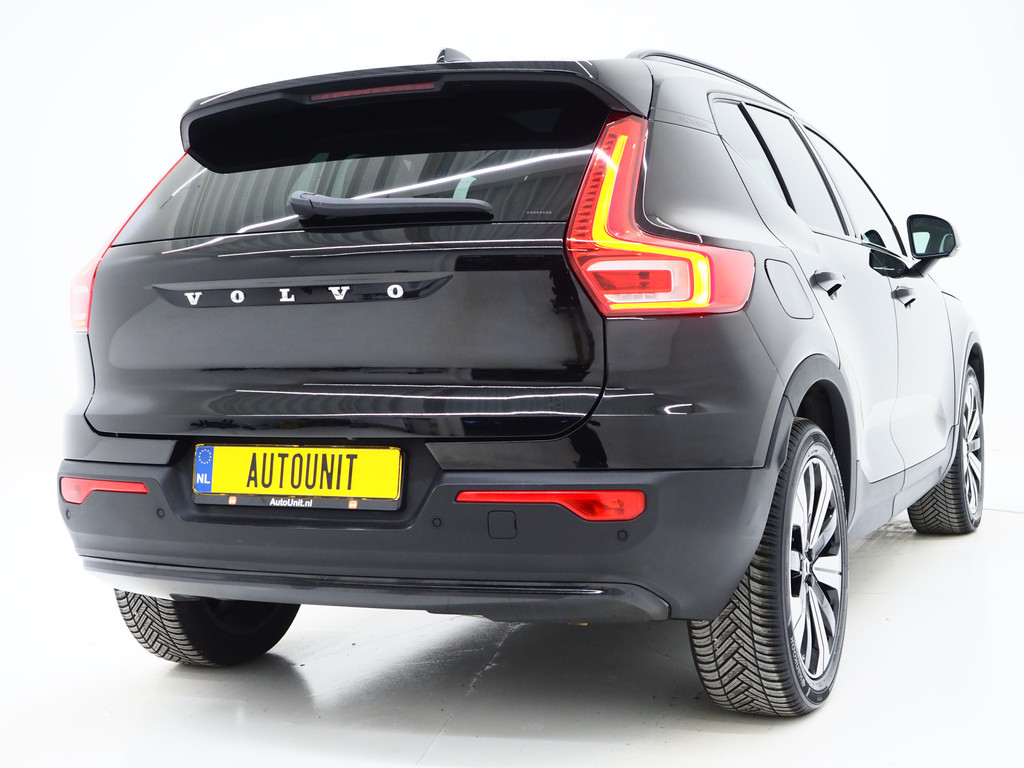 Volvo XC40 1.5 T5 Plug-in hybrid Ultimate Dark 8