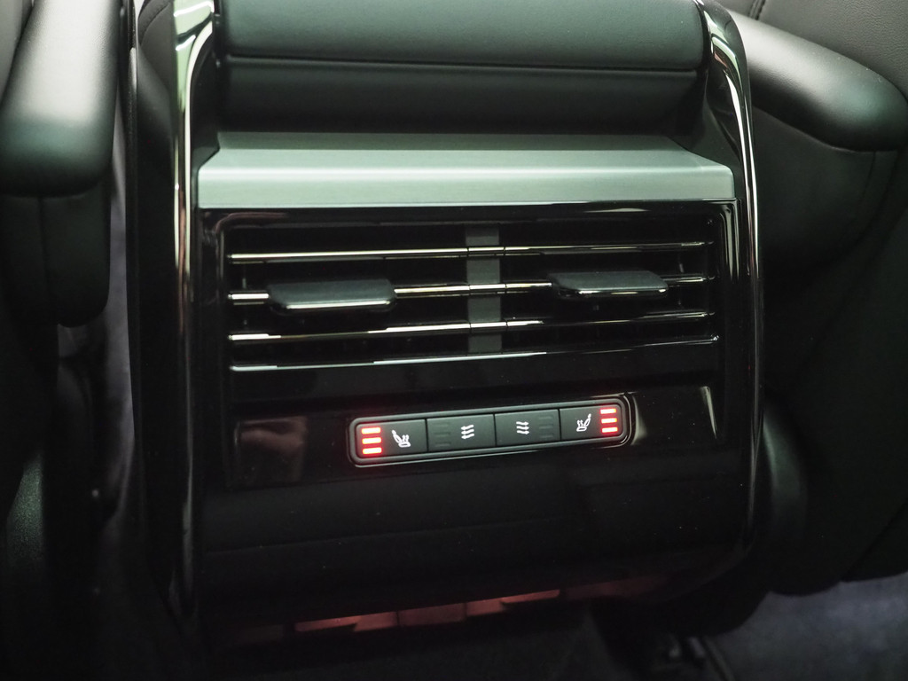 Land Rover Range Rover Sport 3.0 P460e Dynamic SE PHEV 82