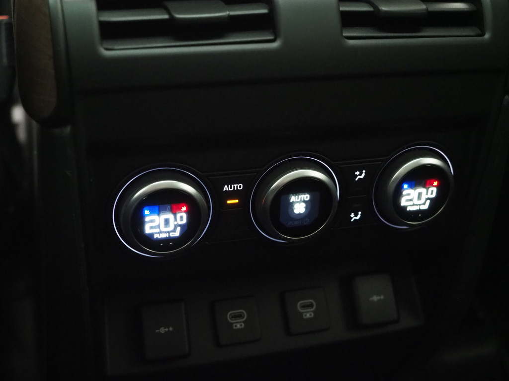 Land Rover Defender 110 2.0 P400e Urban 85