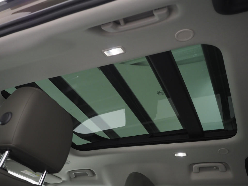 Land Rover Defender 110 2.0 P400e Urban 88