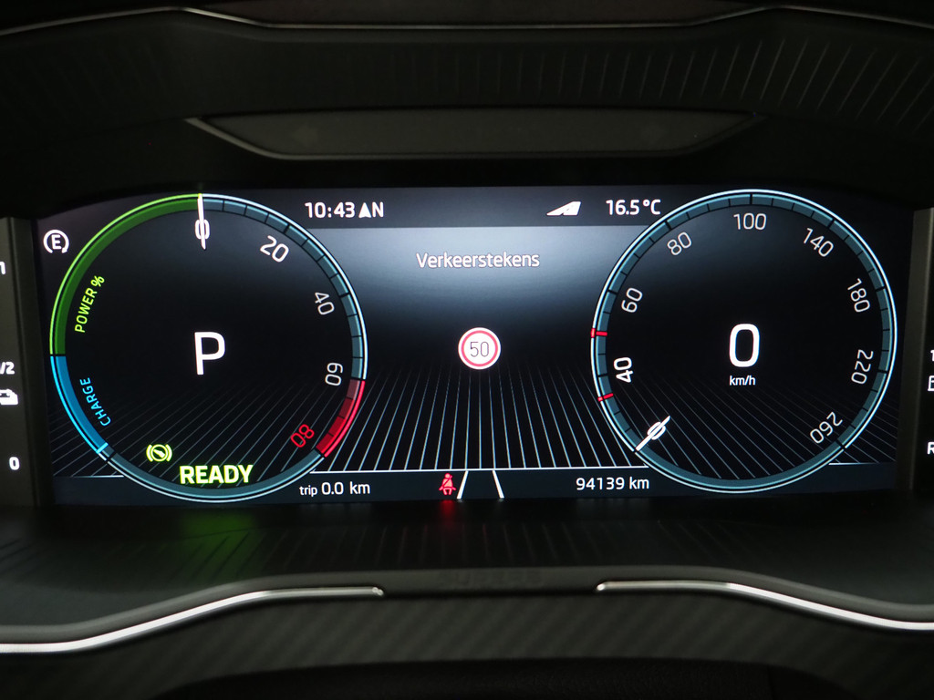 Škoda Superb Combi 1.4 TSI iV Sportline 66