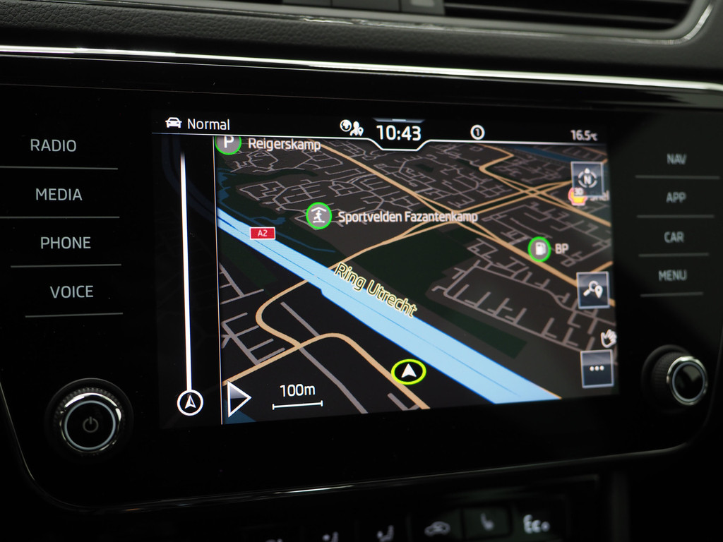 Škoda Superb Combi 1.4 TSI iV Sportline 68