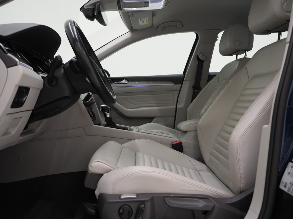 Volkswagen Passat Variant 1.4 TSI PHEV GTE 54