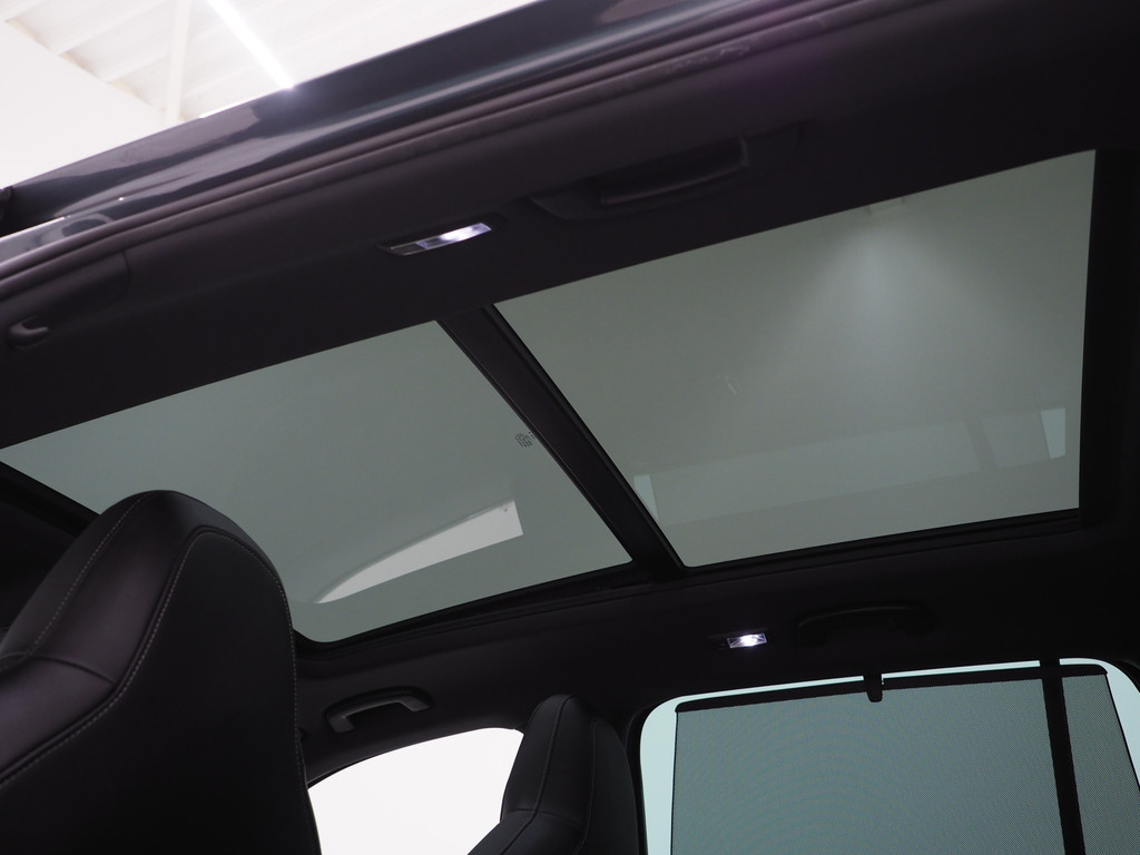 Škoda Superb Combi 1.4 TSI iV Sportline 38