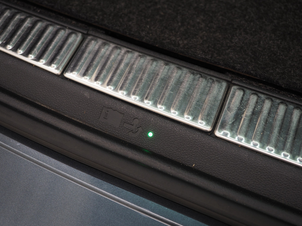 Škoda Superb Combi 1.4 TSI iV Sportline 41