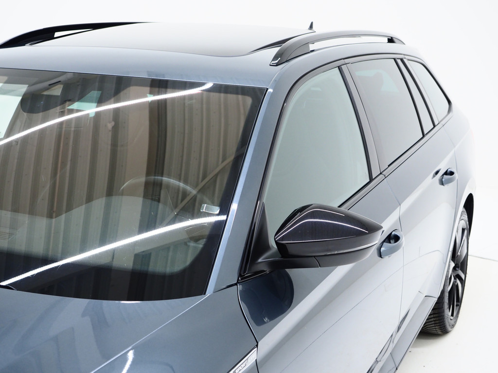 Škoda Superb Combi 1.4 TSI iV Sportline 55