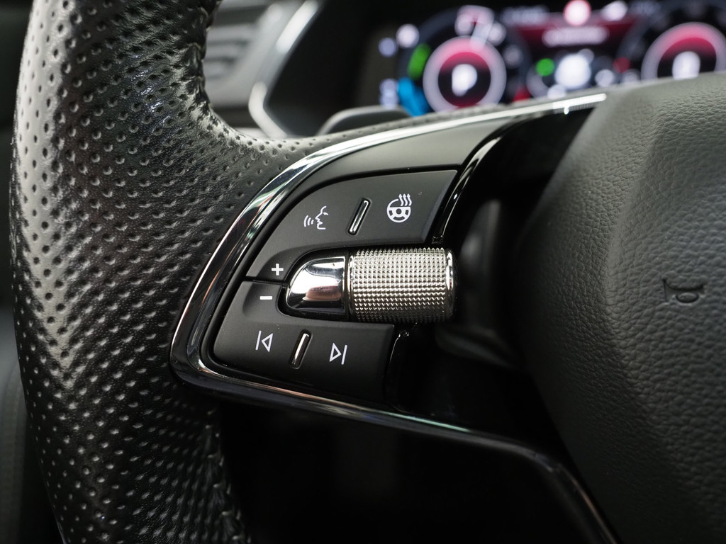 Škoda Superb Combi 1.4 TSI iV Sportline 67