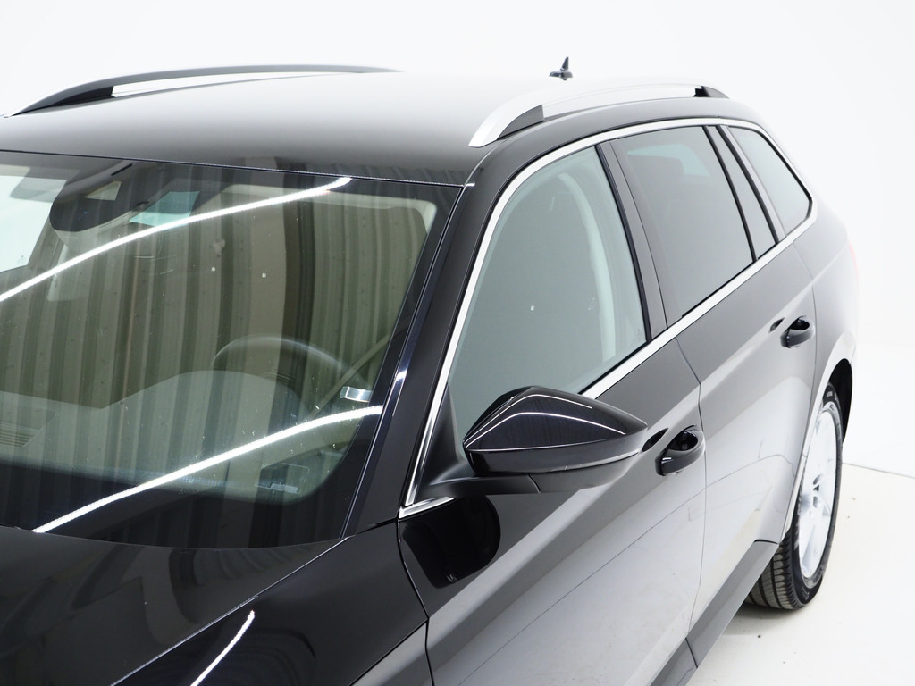 Škoda Superb Combi 1.4 TSI iV 218PK Style 12