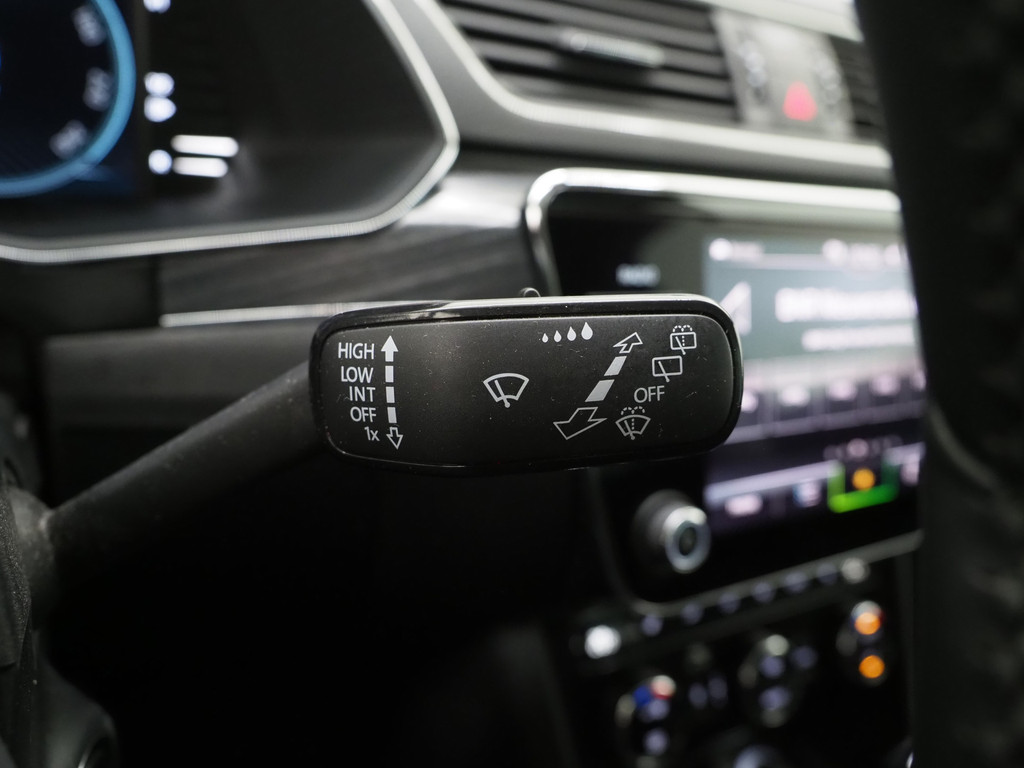 Škoda Superb Combi 1.4 TSI iV 218PK Style 25