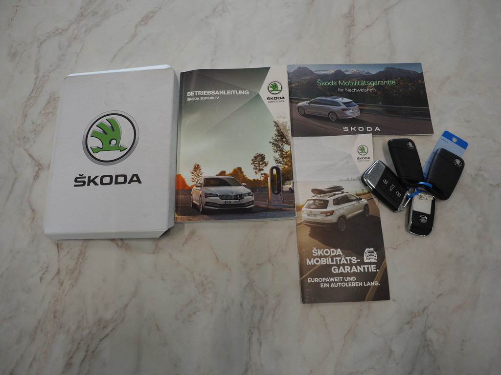 Škoda Superb Combi 1.4 TSI iV 218PK Style 51