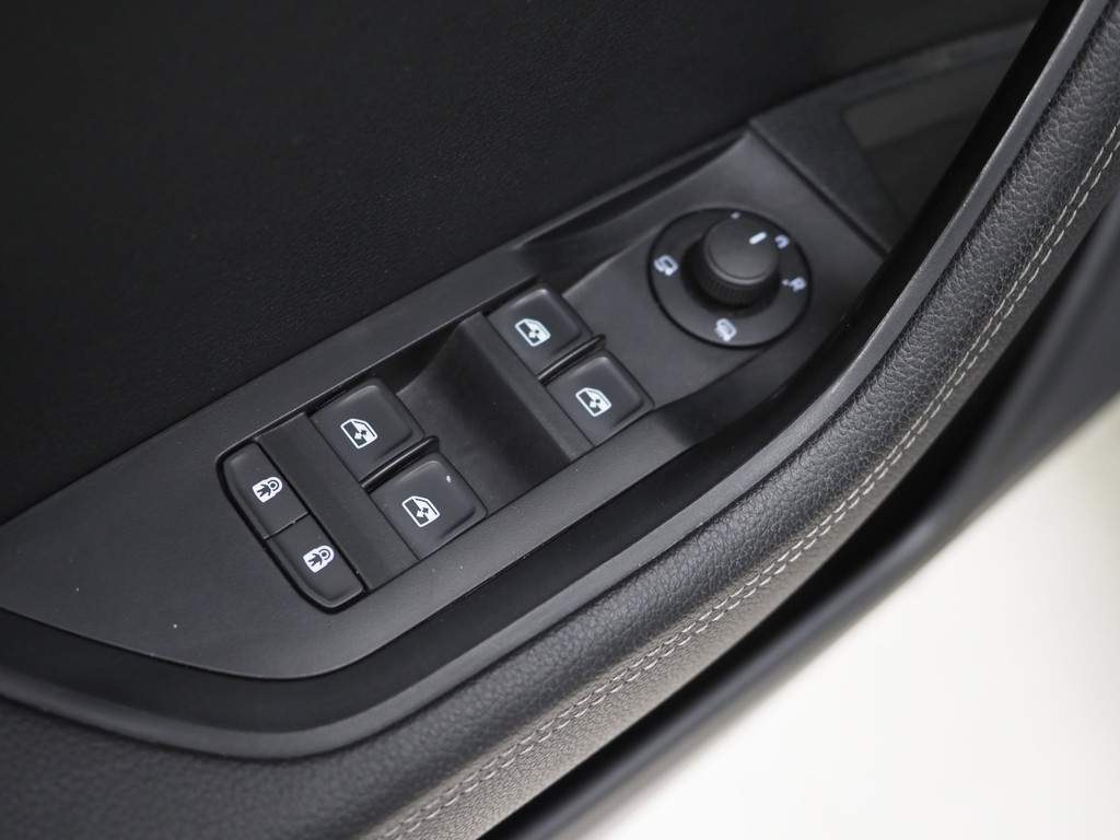 Škoda Superb Combi 1.4 TSI iV 218PK Style 62