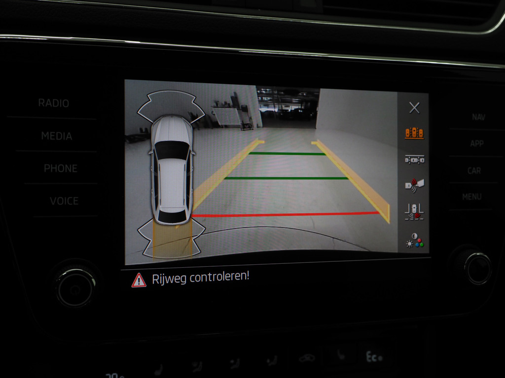 Škoda Superb Combi 1.4 TSI iV 218PK Style 77