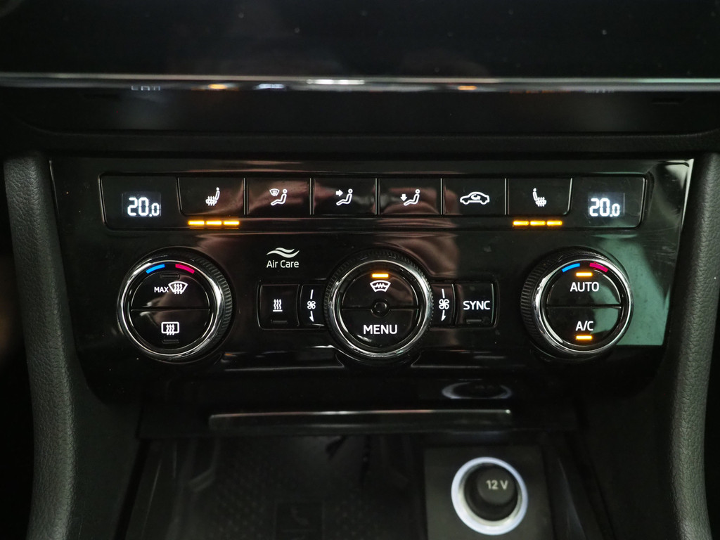 Škoda Superb Combi 1.4 TSI iV 218PK Style 78