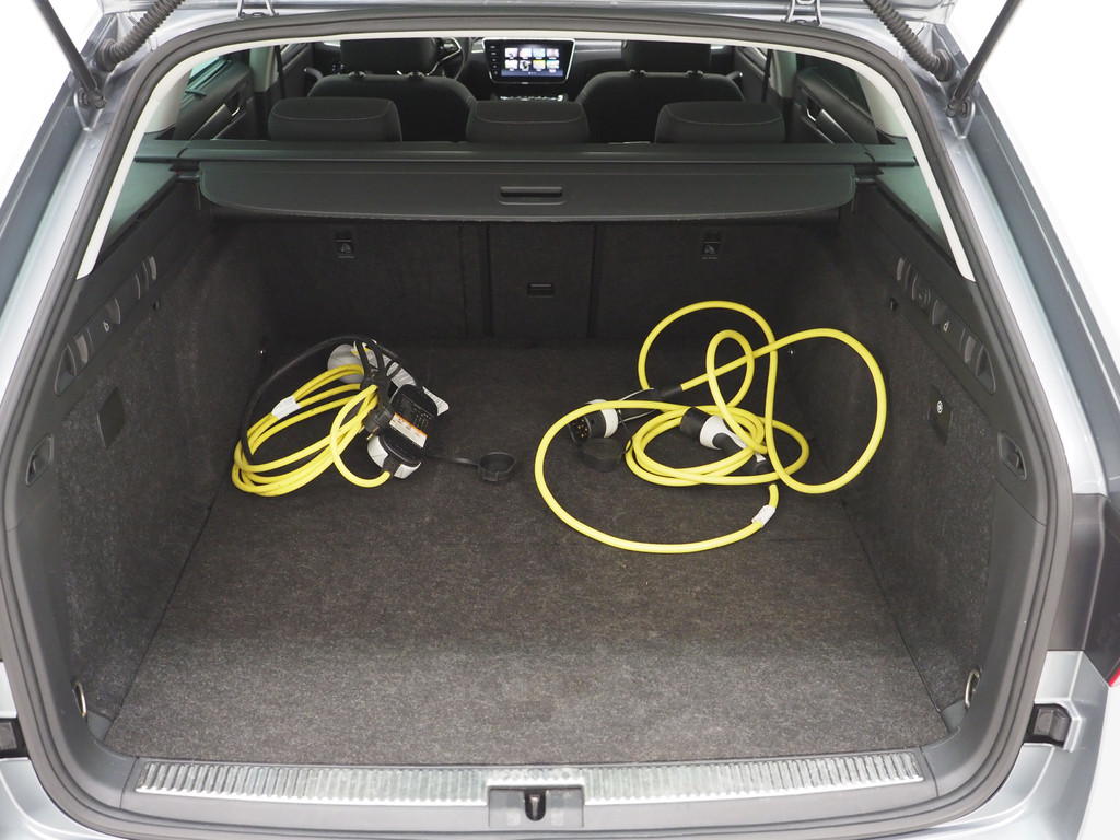Škoda Superb Combi 1.4 TSI iV 218PK 39