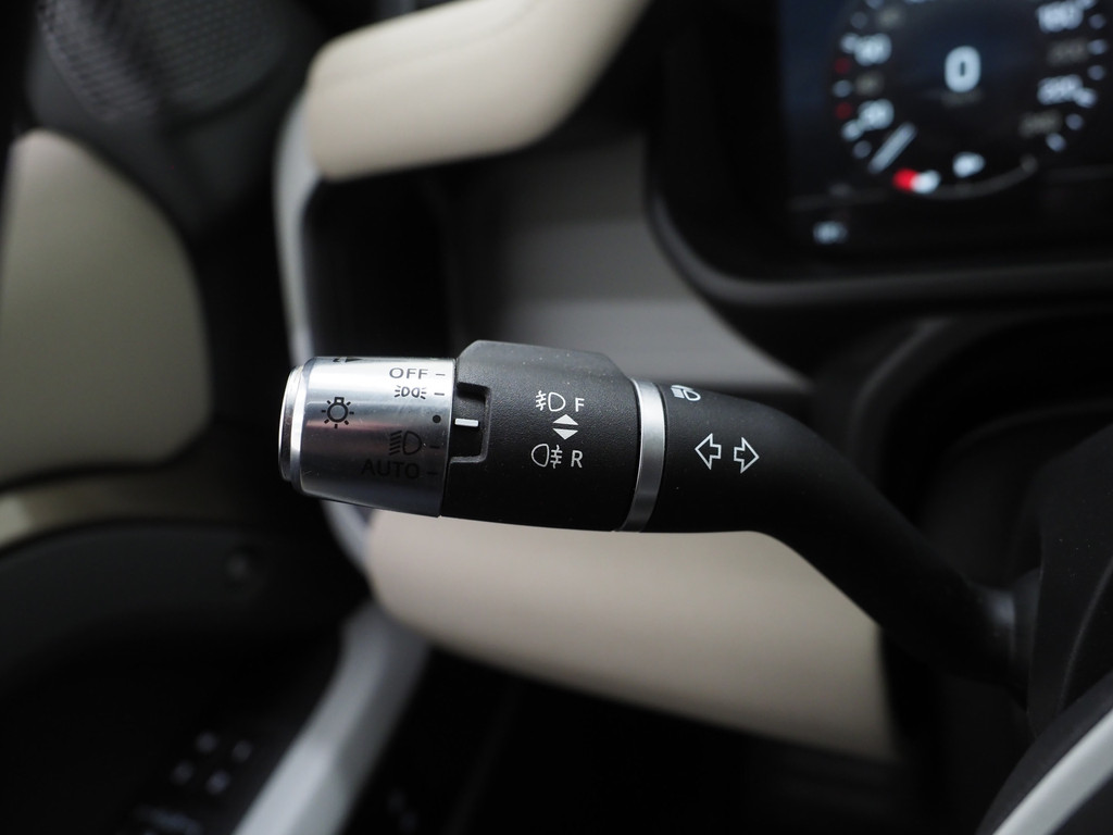 Land Rover Defender 110 2.0 P400e SE 63