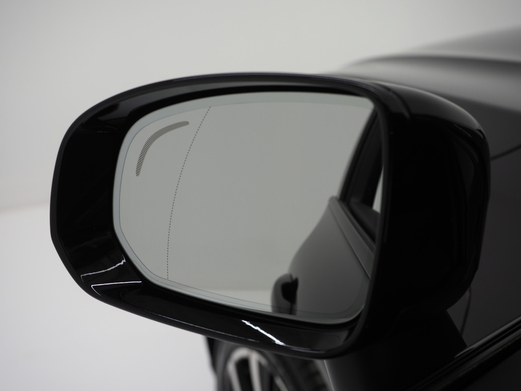 Volvo XC60 2.0 T6 Plug-in hybrid AWD Ultimate Dark Long Range 16