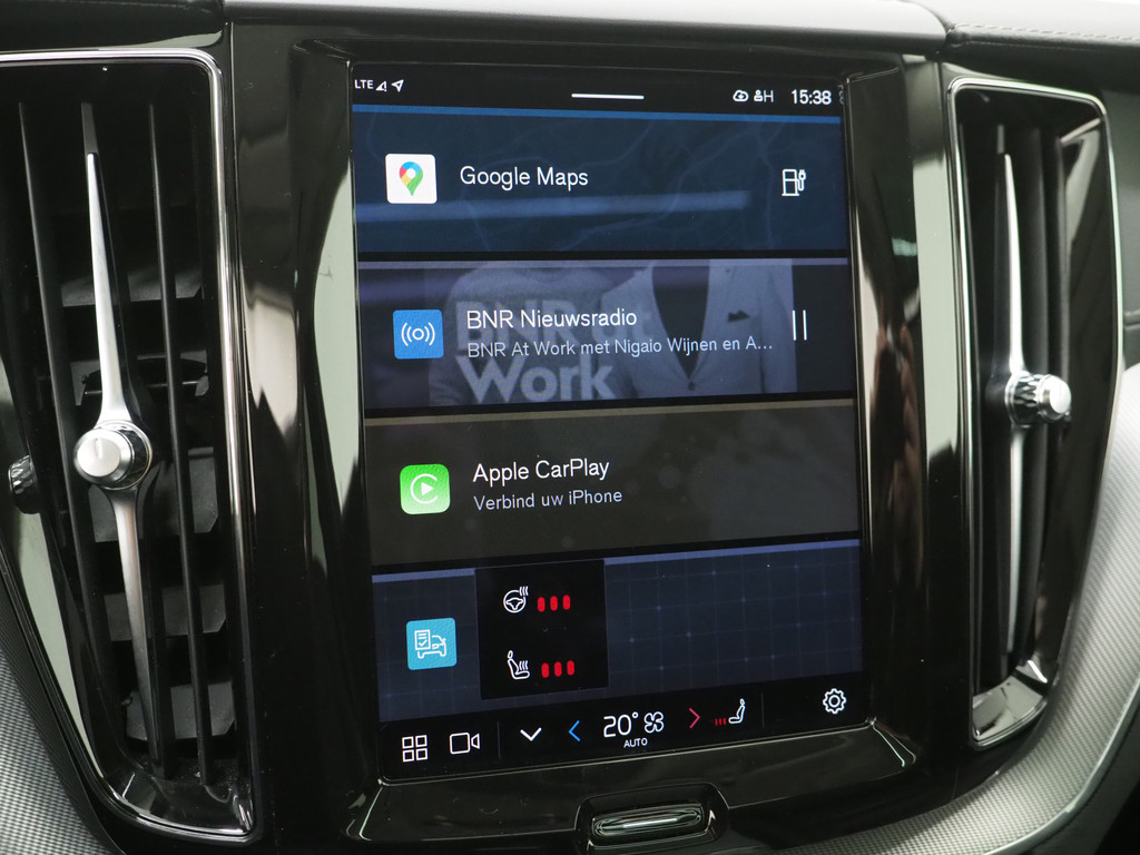 Volvo XC60 2.0 T6 Plug-in hybrid AWD Ultimate Dark Long Range 30