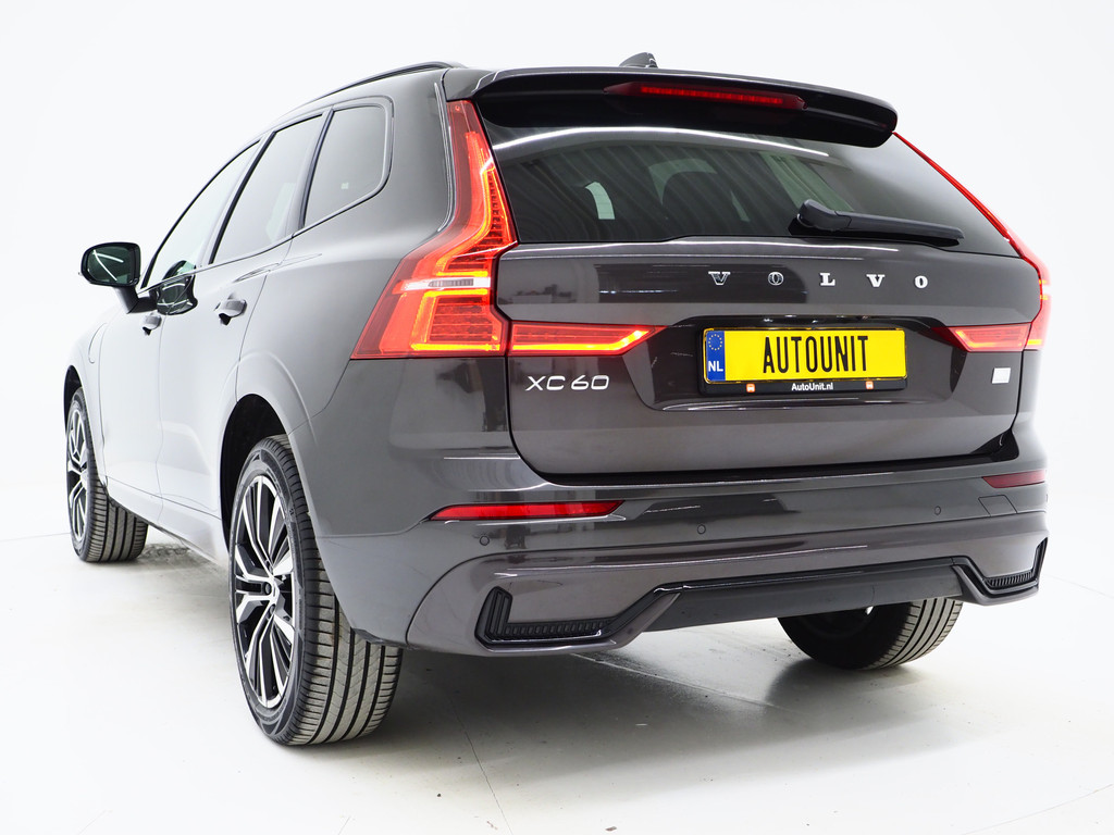 Volvo XC60 2.0 T6 Plug-in hybrid AWD Ultimate Dark Long Range 46